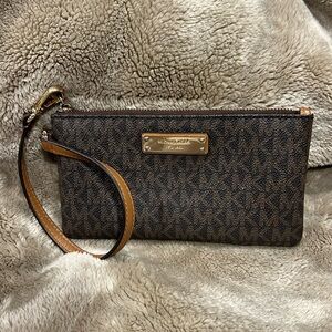 Michael Kors small zip bag